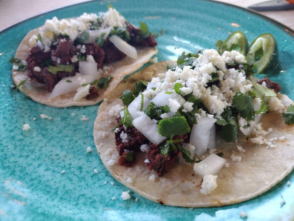 Street cart tacos