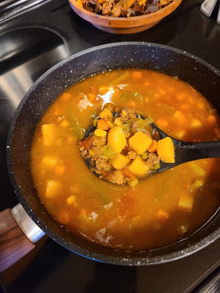 It's soup season, so what better then to pop open a couple jars of soup to heat up on this chilly day