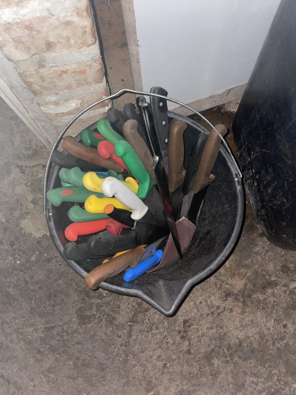 sani buckets are so last year. embrace the knife bucket