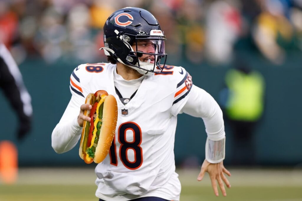 The Wiener's Circle to giveaway free hot dogs if Caleb throws 4 tds