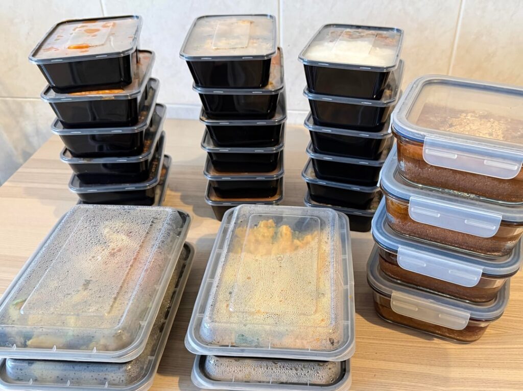 A few hours later… breakfast and lunch for 2 people