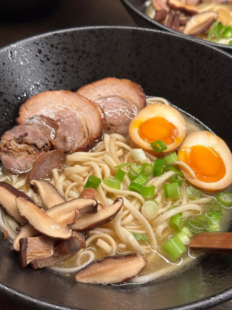 Tonkotsu Ramen (Hybrid broth)