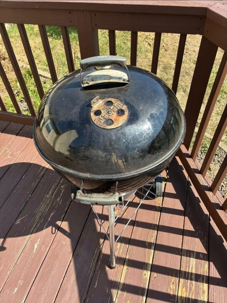 My first kettle. Got it on marketplace for $30. I don't think it had ever been cleaned. Before and after cleaning