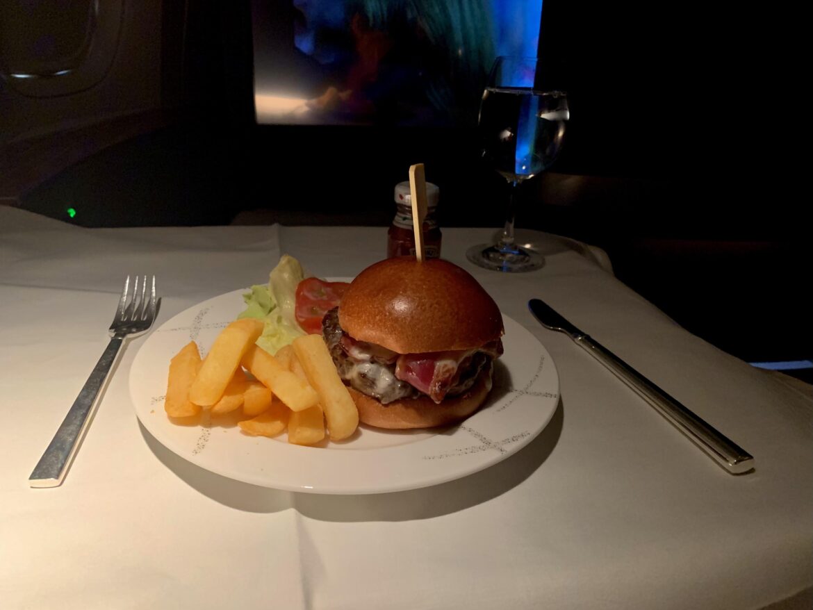 A surprisingly nice inflight burger
