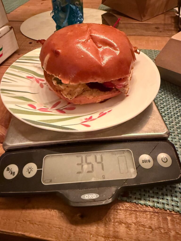 Unfortunately not gonna be as calorie conscious as I want this sandwich to be😂 still fit it into my budget today but barely. I’m estimating upwards of 750 at least. Grilled chicken, bacon, avocado and chipotle sauce.