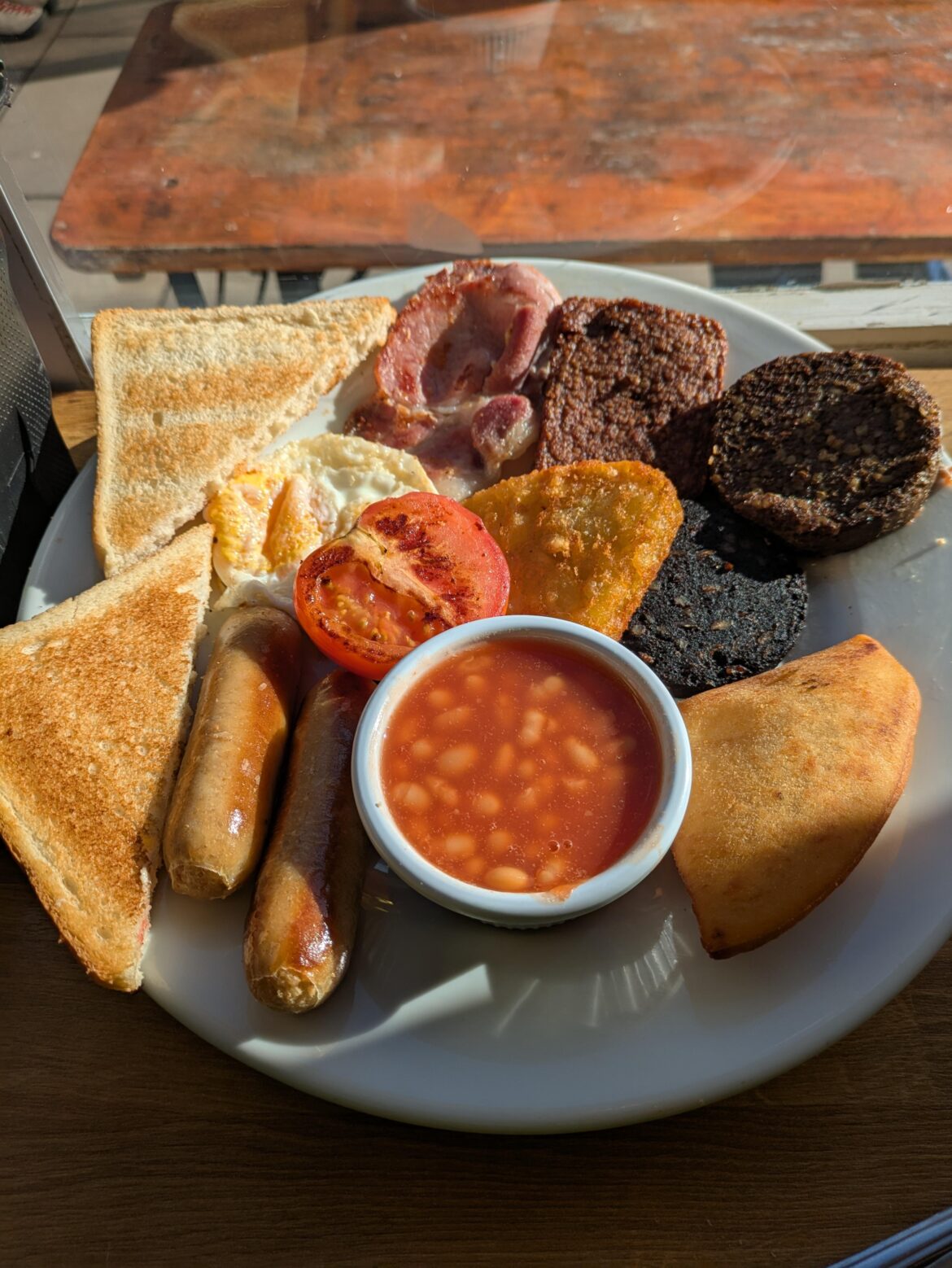 All this for less than a tenner is unbelievably good for right in the centre of Edinburgh. Snax Cafe lang may yer lum reek All this for less than a tenner is unbelievably good for right in the centre of Edinburgh. Snax Cafe lang may yer lum reek