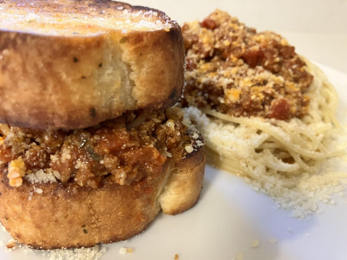 Any love for spaghetti sandwiches?