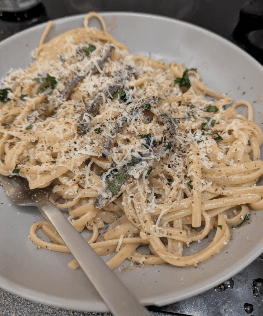 Repost from /r/pasta - late night butter & anchovy pasta 🐟