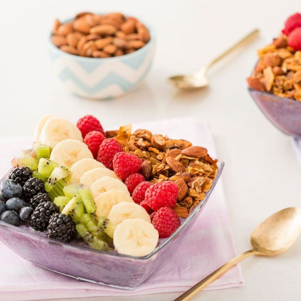 Healthy Smoothie Bowls with Almond Granola