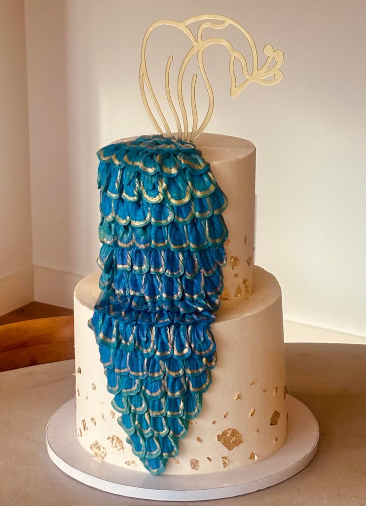Peacock cake! Peacock cake!