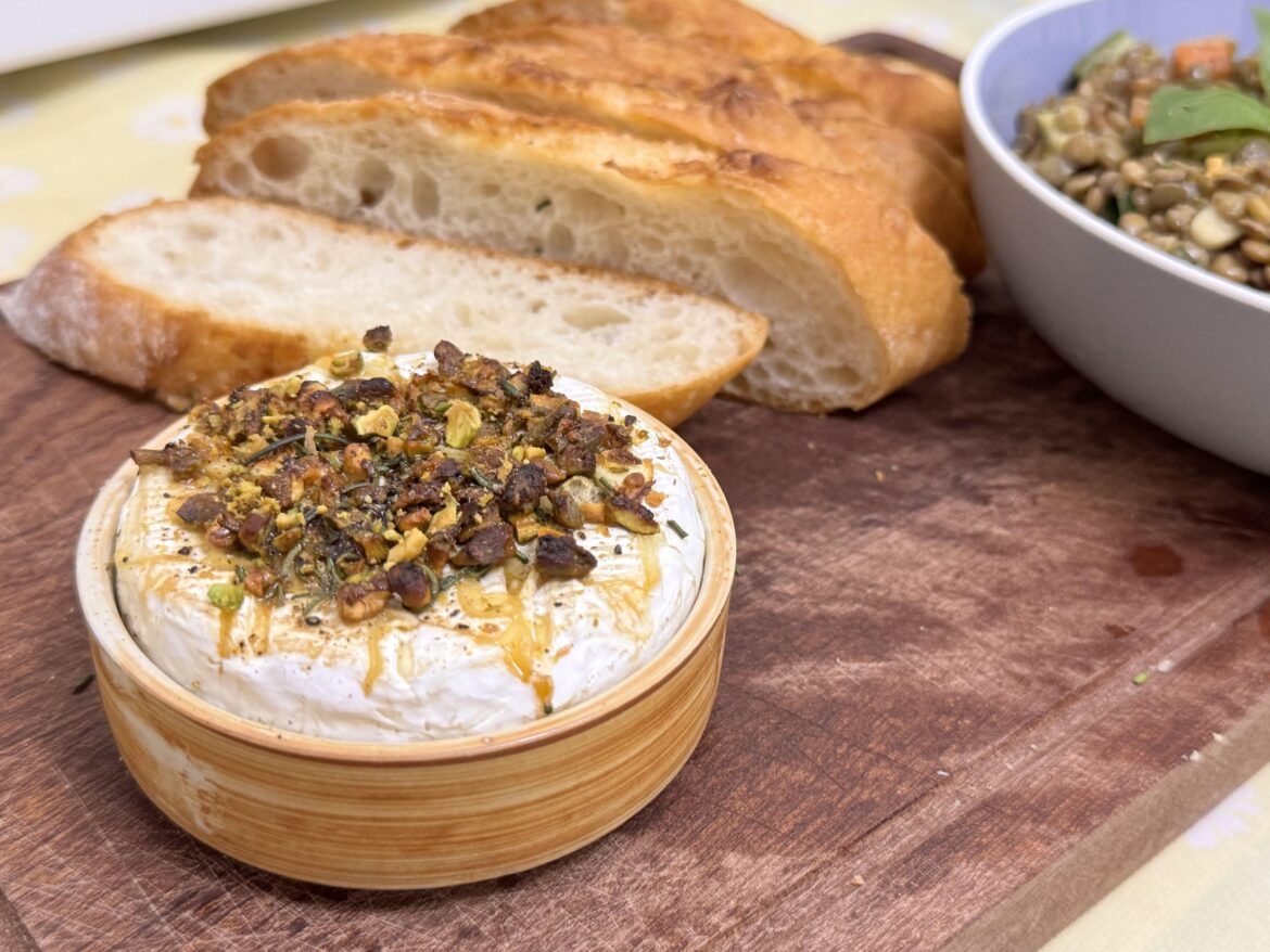 Baked Brie and Lentil Salad