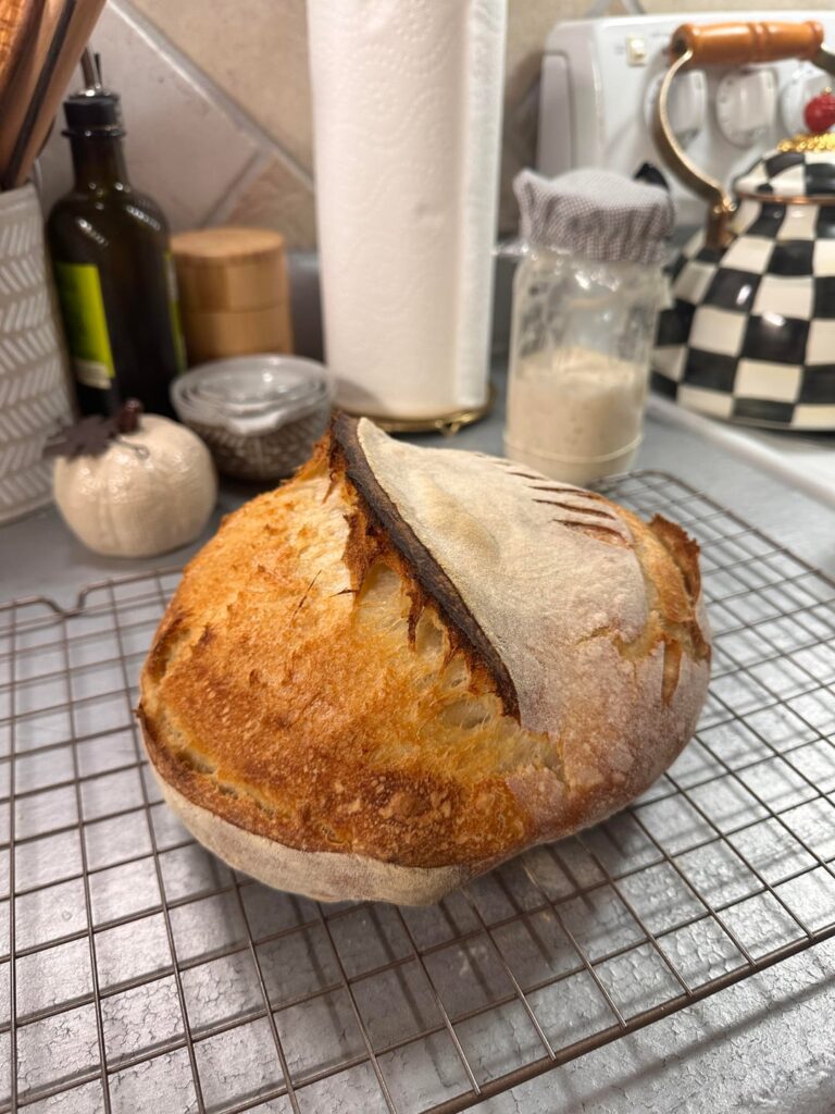 Yall my 18 day old starter made her first loaf!! Yall my 18 day old starter made her first loaf!!