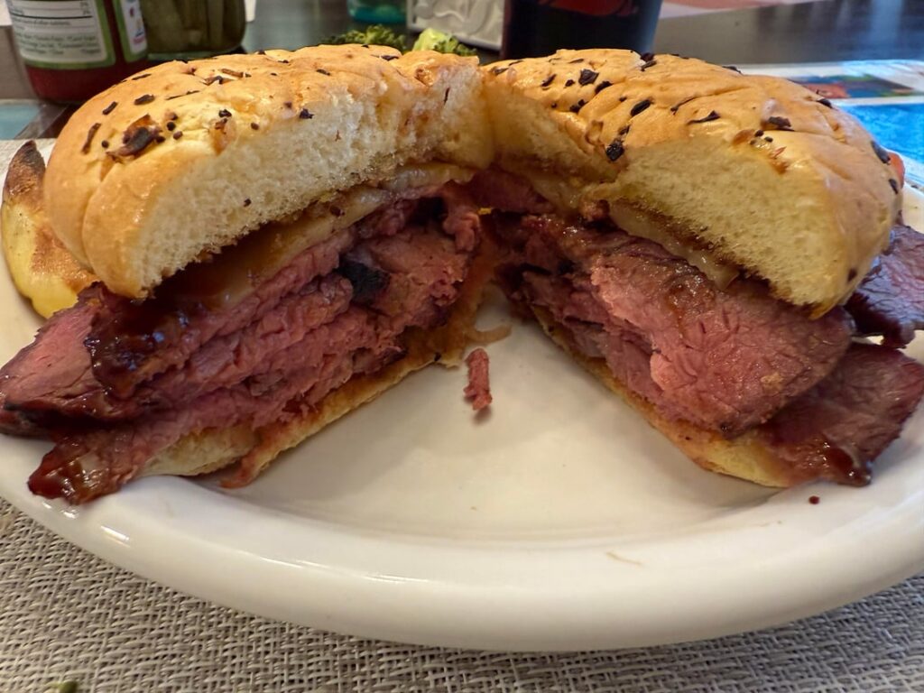 Tri tip sandwich
