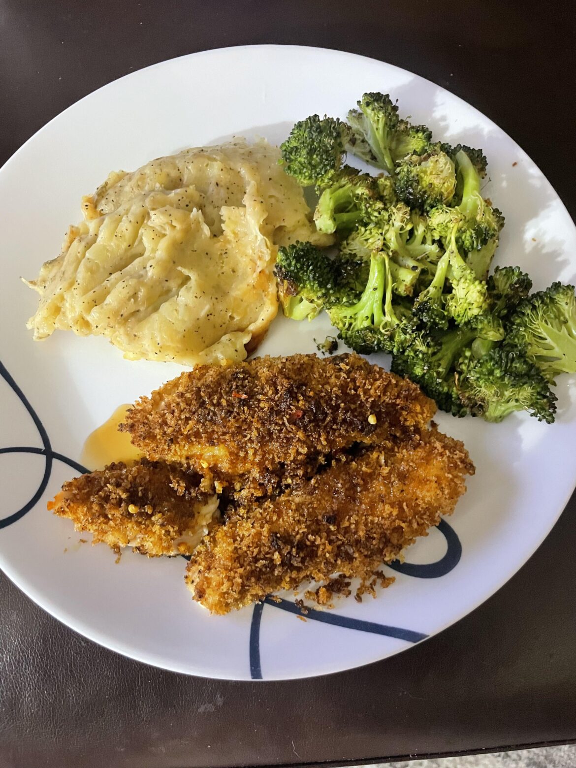 Nightly dinner pic of spicy maple chicken and weekly meal list this week 😄