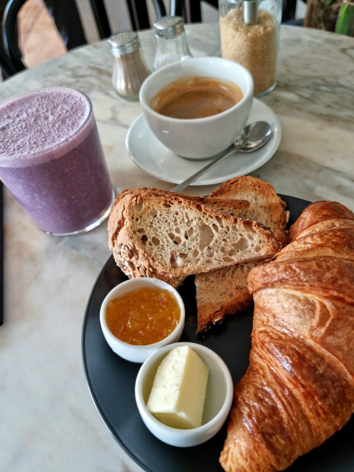 Dear Breakfast, Lisbon