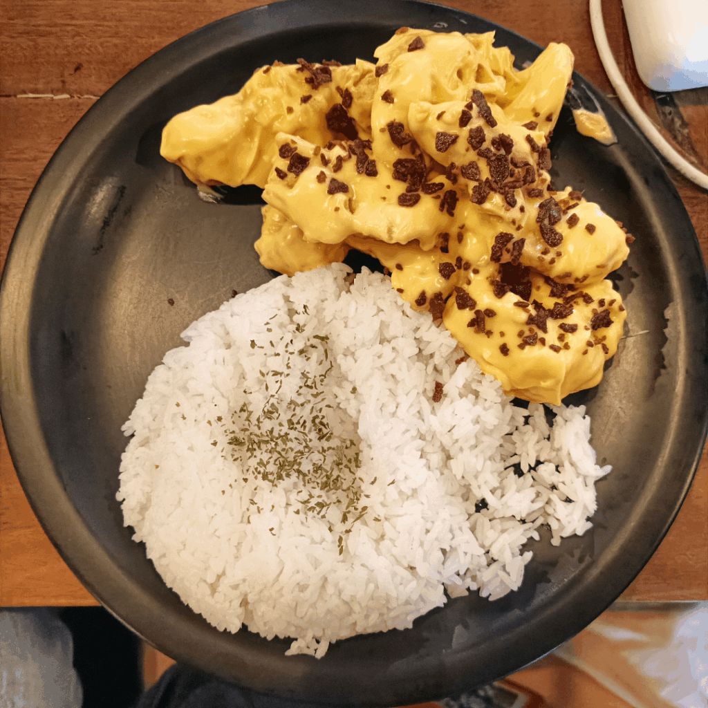 Another cheesy meal for the day 😋