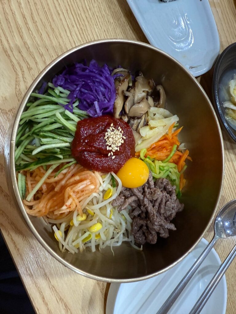 Gyeonga Bunsik, Jeonju Hanok Village Restaurant