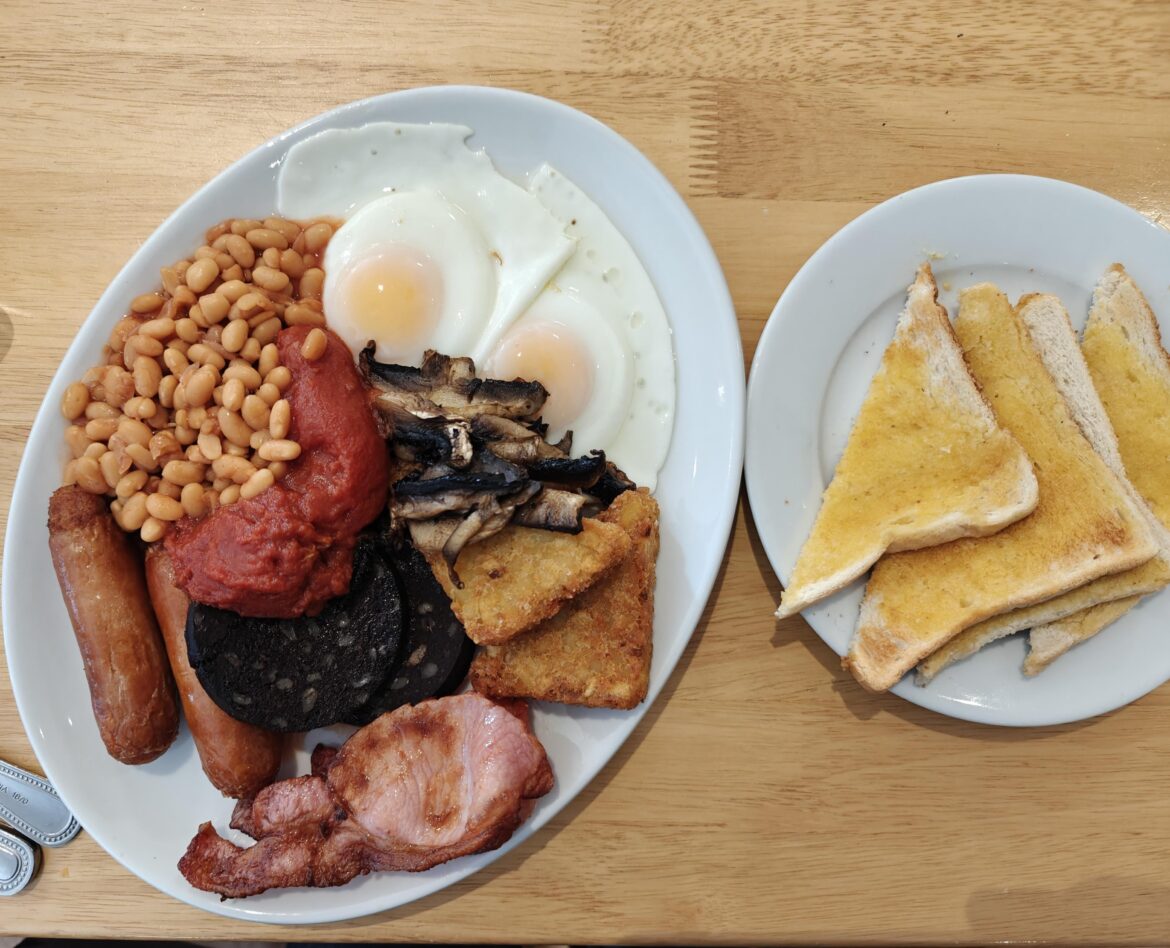 Rhyl Rugby Club Bar Calon Y Ddraig - £9.25