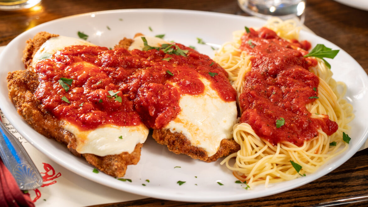 The Old-School Italian Dinner That's Slowly Disappearing From Tables