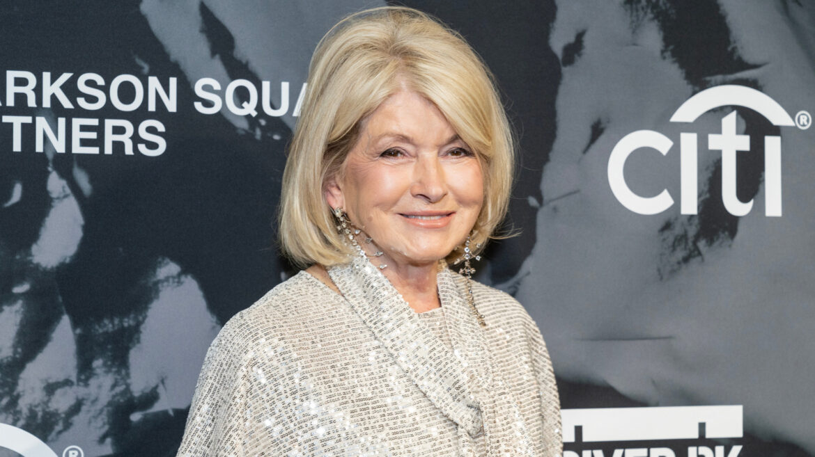The Kitchen Item Martha Stewart Wants You To Buy At Thrift Stores