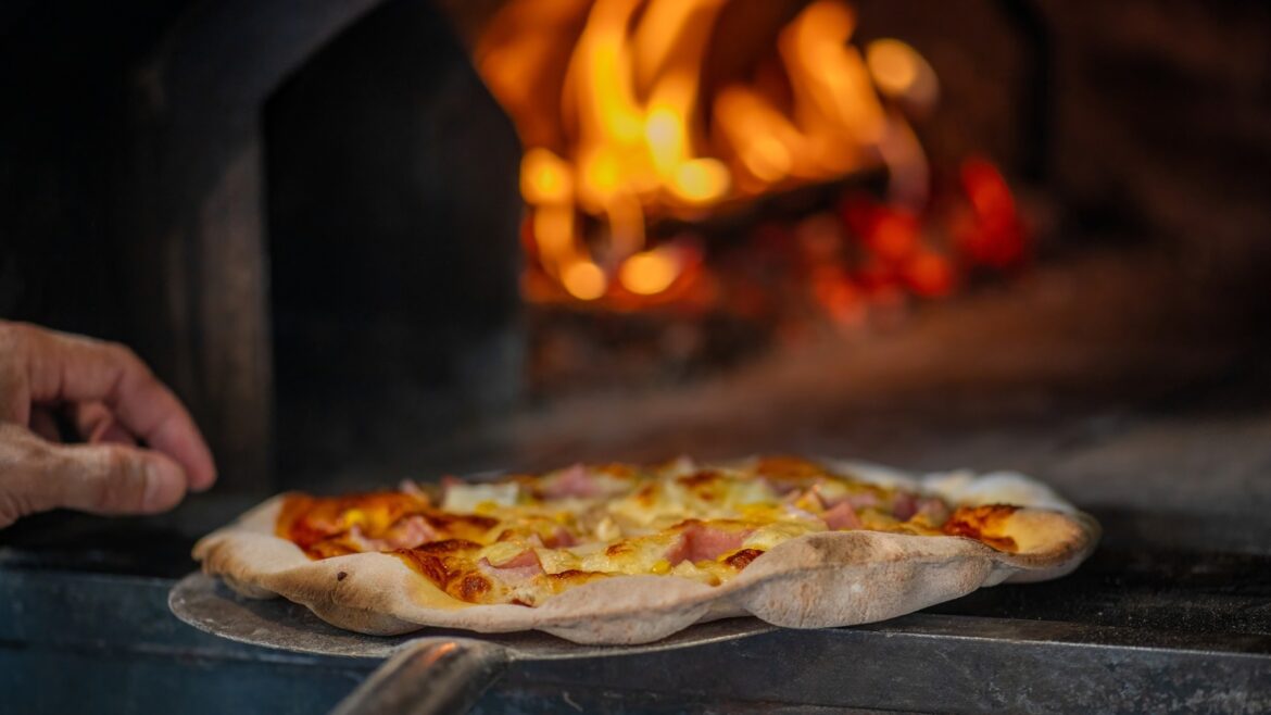 Why This Beloved Italian Restaurant Chain Filed For Bankruptcy