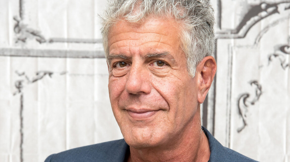 14 Old-School Restaurants That Stole Anthony Bourdain’s Heart 14 Old-School Restaurants That Stole Anthony Bourdain's Heart