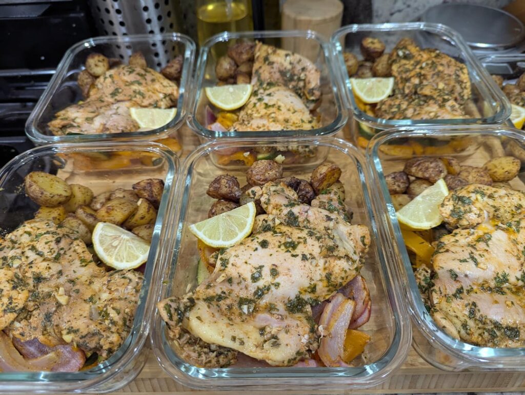 Garlic Herb Chicken Thighs with Potatoes & Roasted Vegetables (~620 kcal)