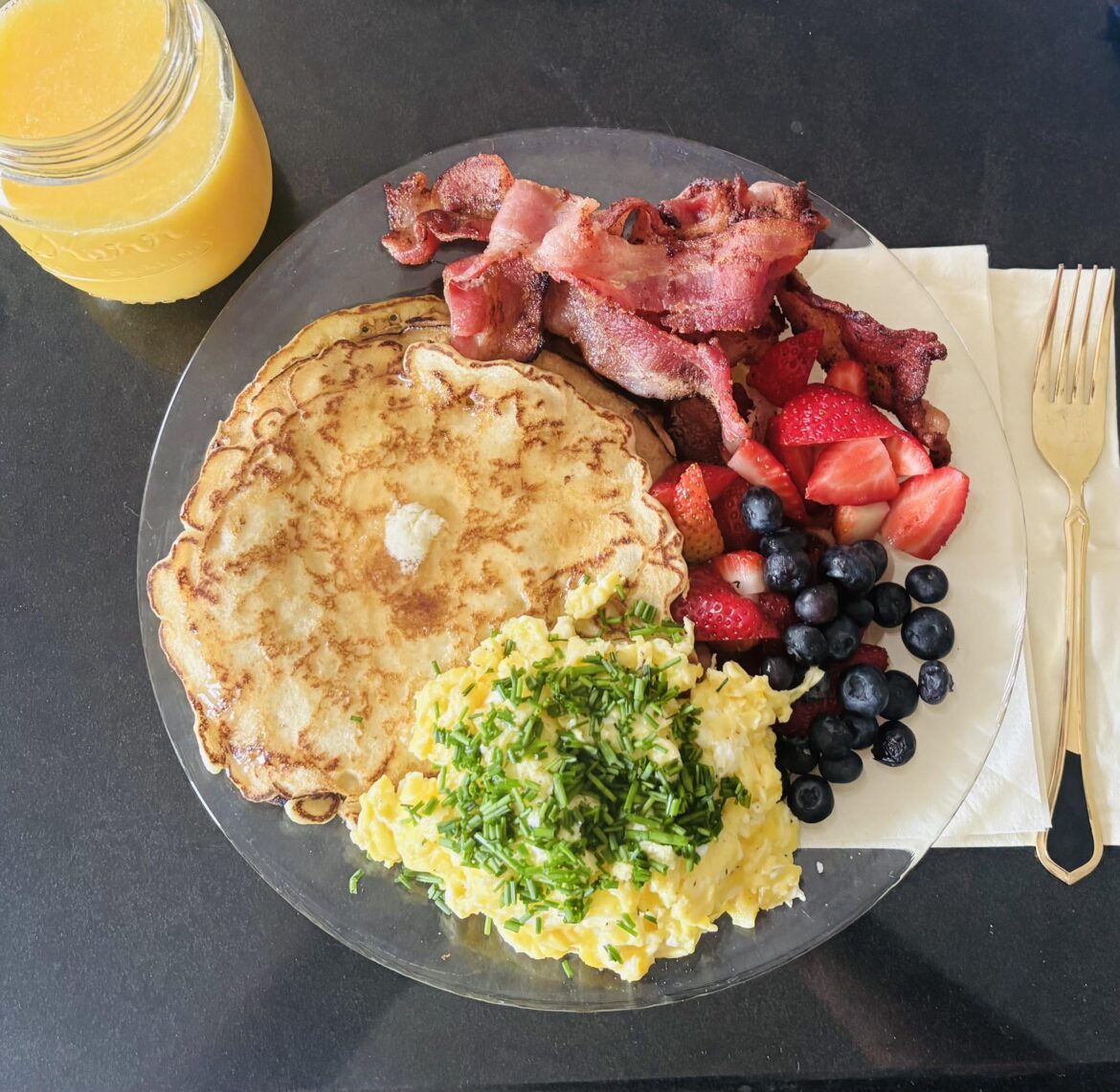 Made a full breakfast for me and my gf