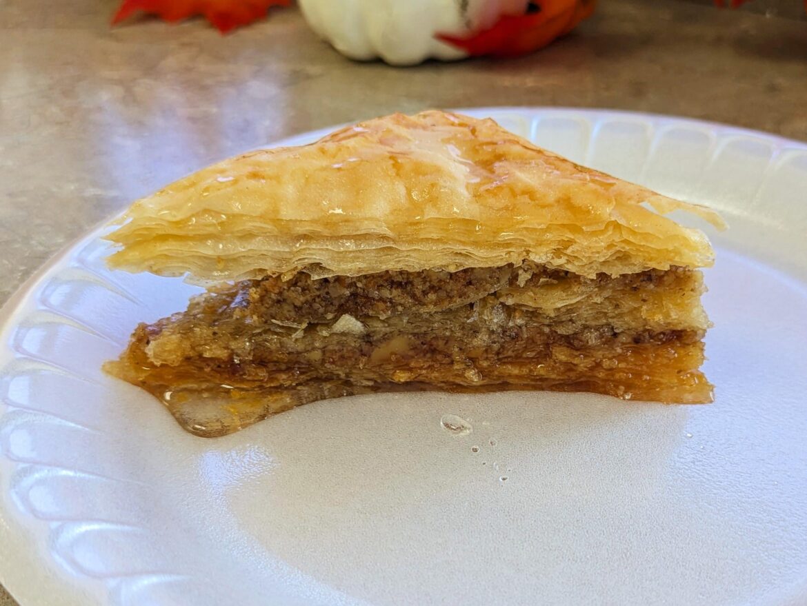 The best baklava in Chicago is at Hellas Pastry Shop