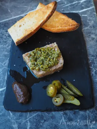 Le Bouchon, Crows Nest