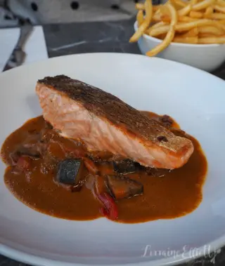 Le Bouchon, Crows Nest