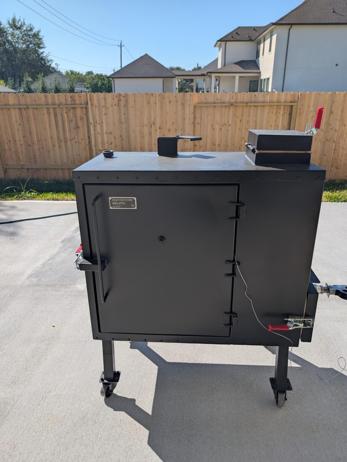 Finally fired up the new smoker for burn-in Finally fired up the new smoker for burn-in