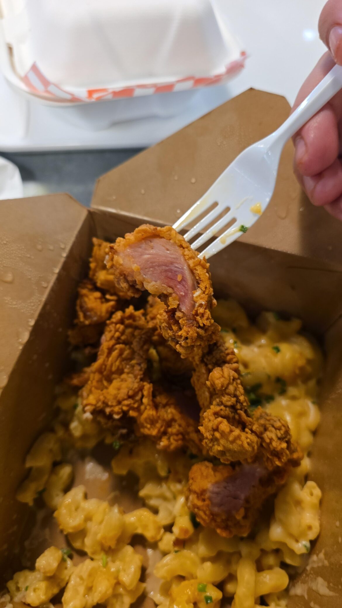 Ts is NOT the best nashville fried chicken in Toronto 😭