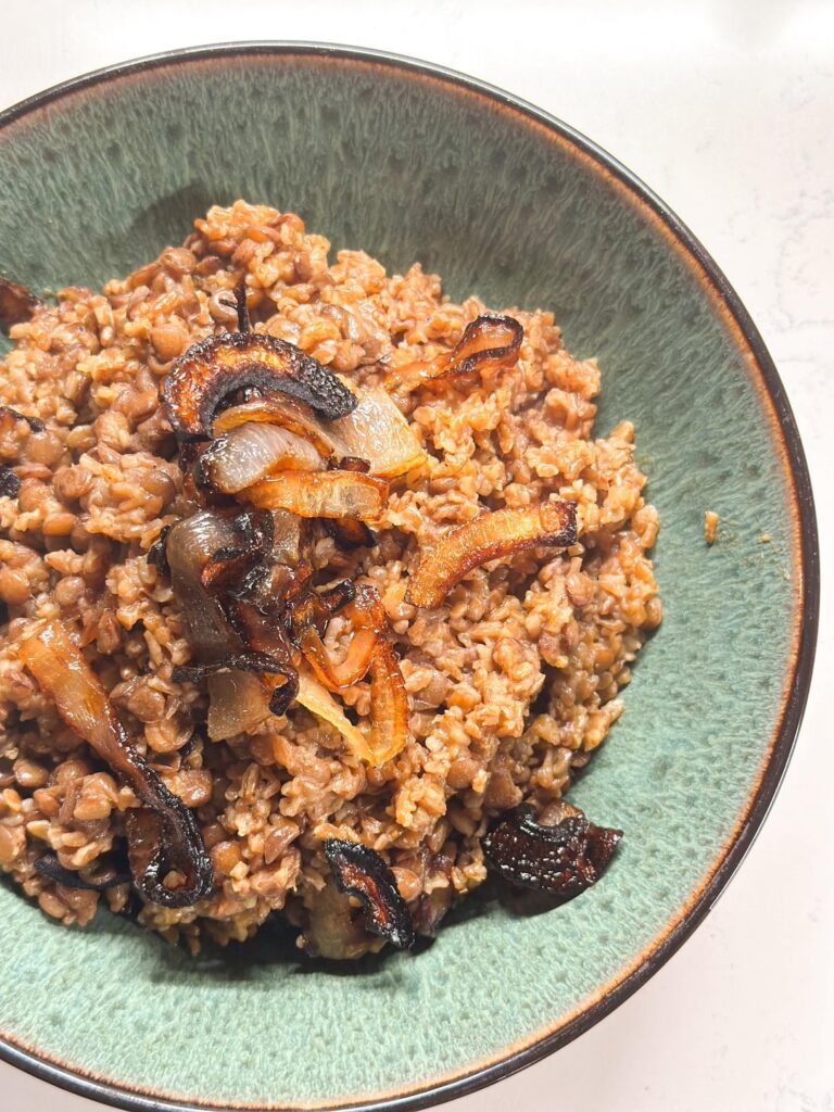 Bulgur Mejadra (Mjaddarat el Burgul) by Sami Tamimi from “Falastin.”