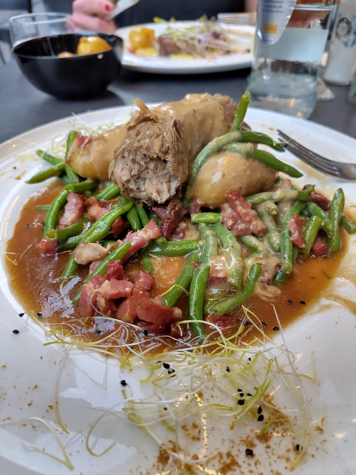 Andouillette with green beans