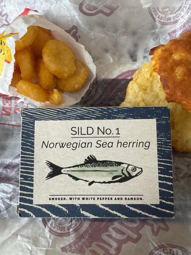 Fangst Sea Herring No. 1–and Tots!