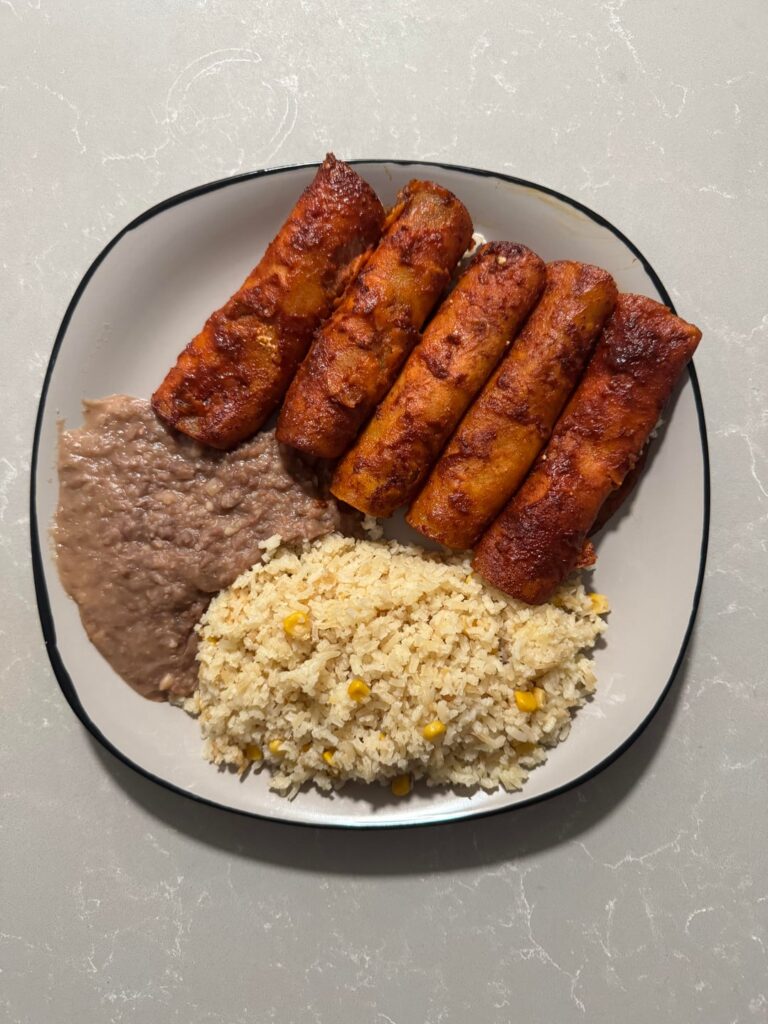 Dinner is served 🇲🇽 😍