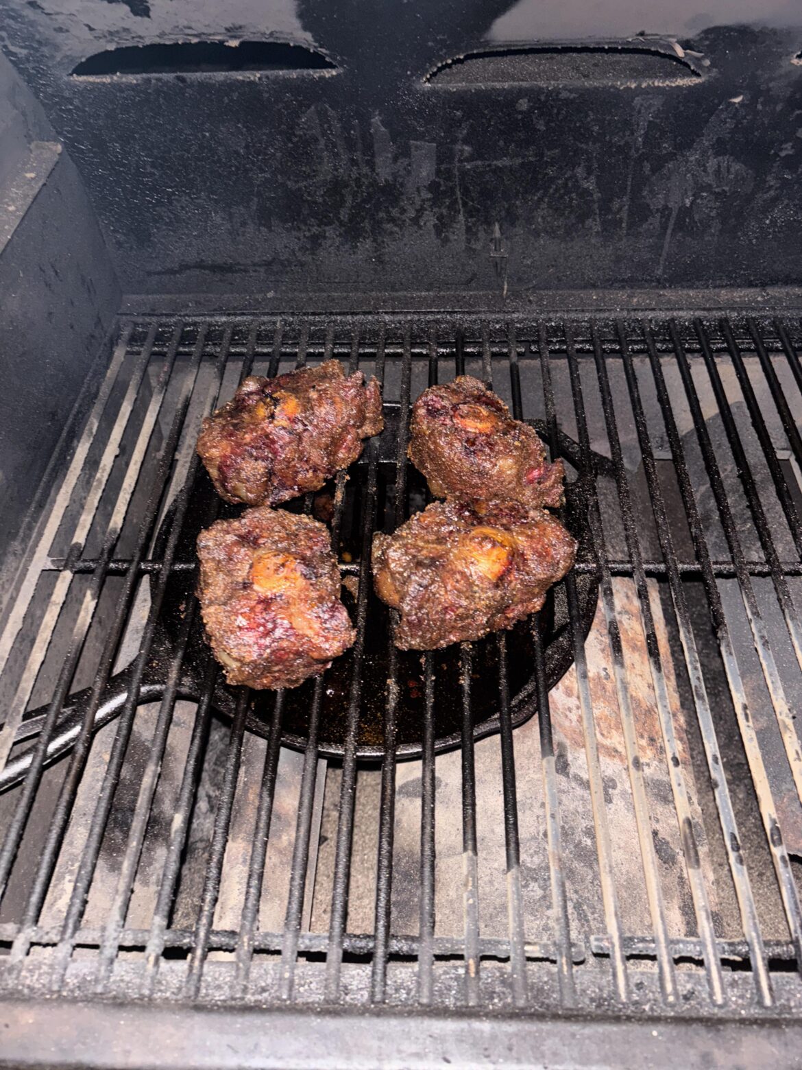 Why are oxtails so expensive? Why are oxtails so expensive?