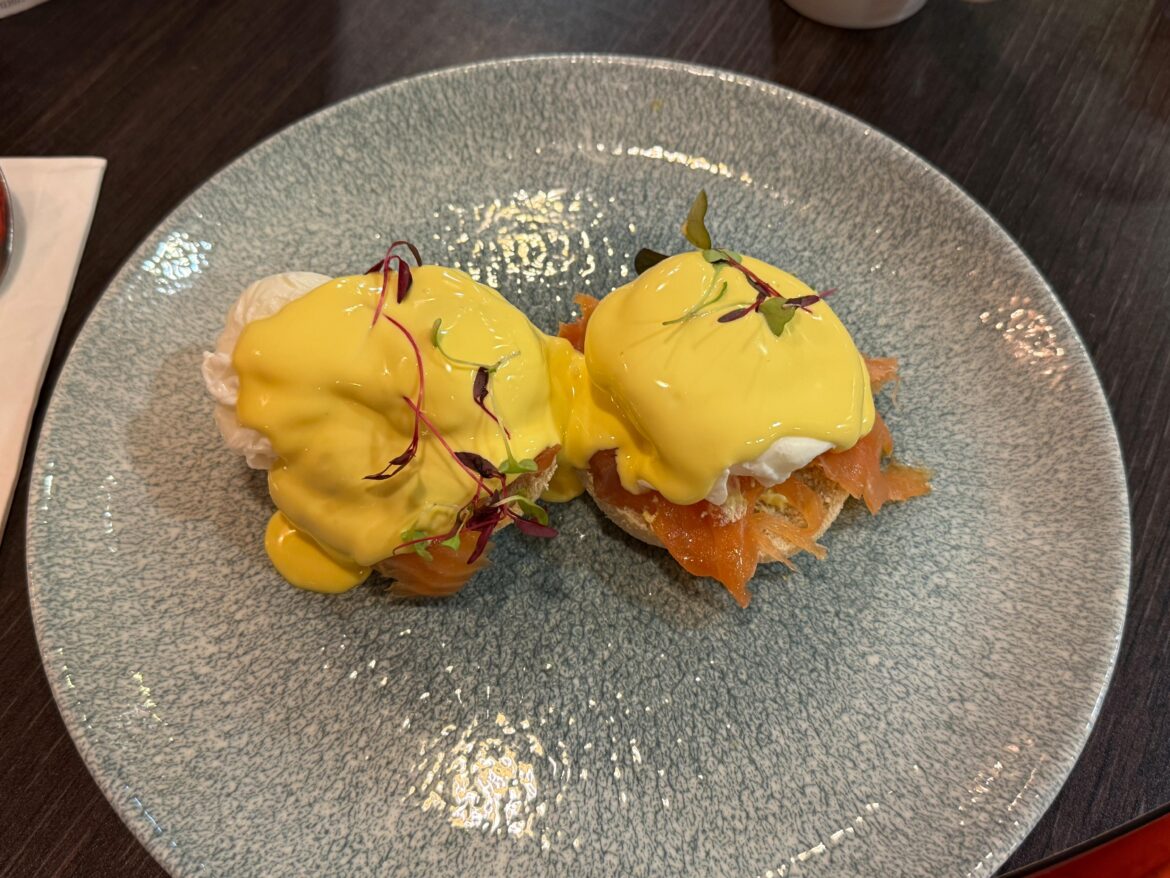 Eggs Royale