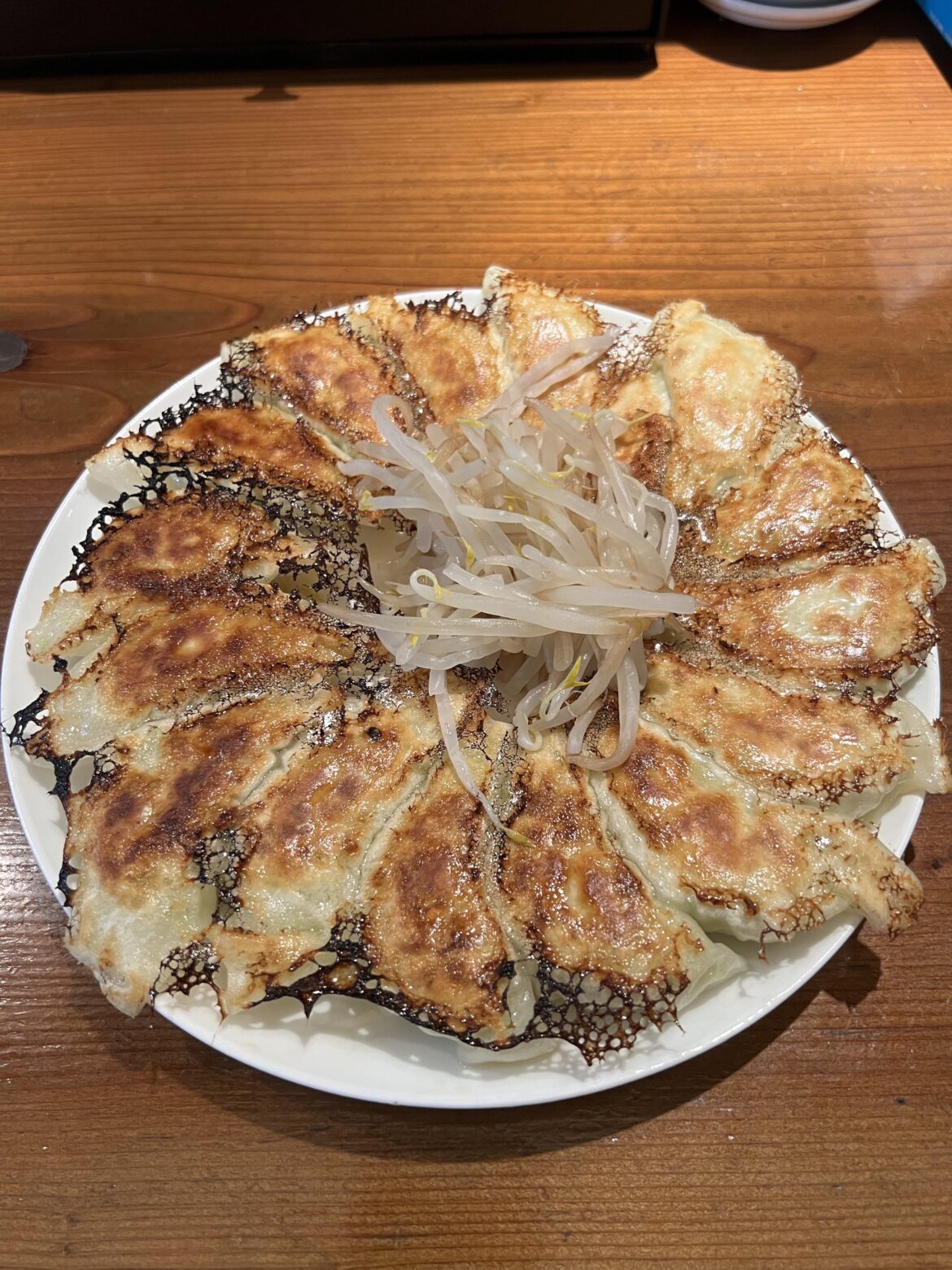 むつぎく gyoza in Hamamatsu.