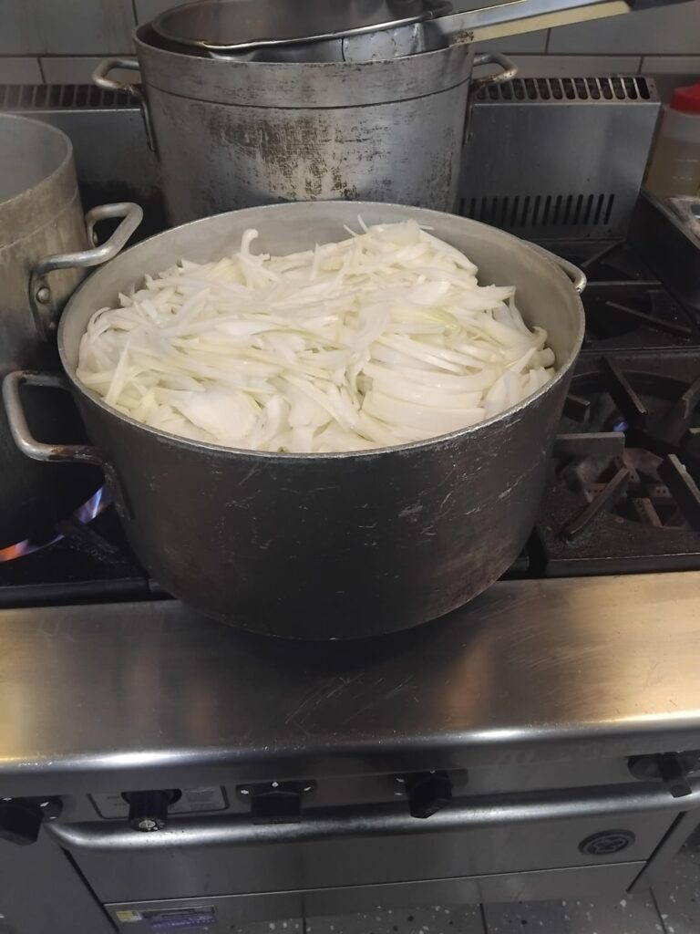 Since you guys love caramelised onion, I thought I throw my batch into the mix.