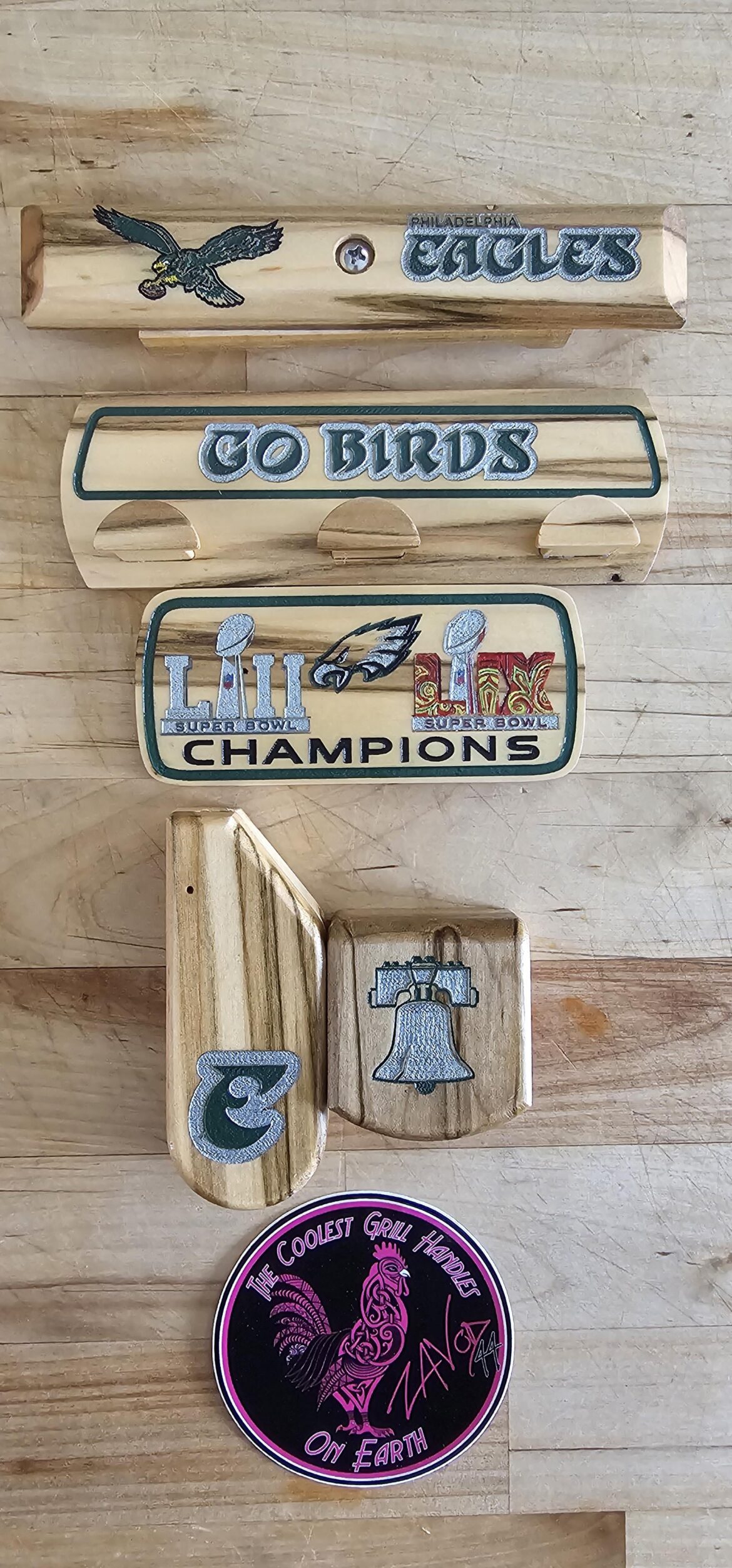 Custom Eagles Weber Performer Pieces