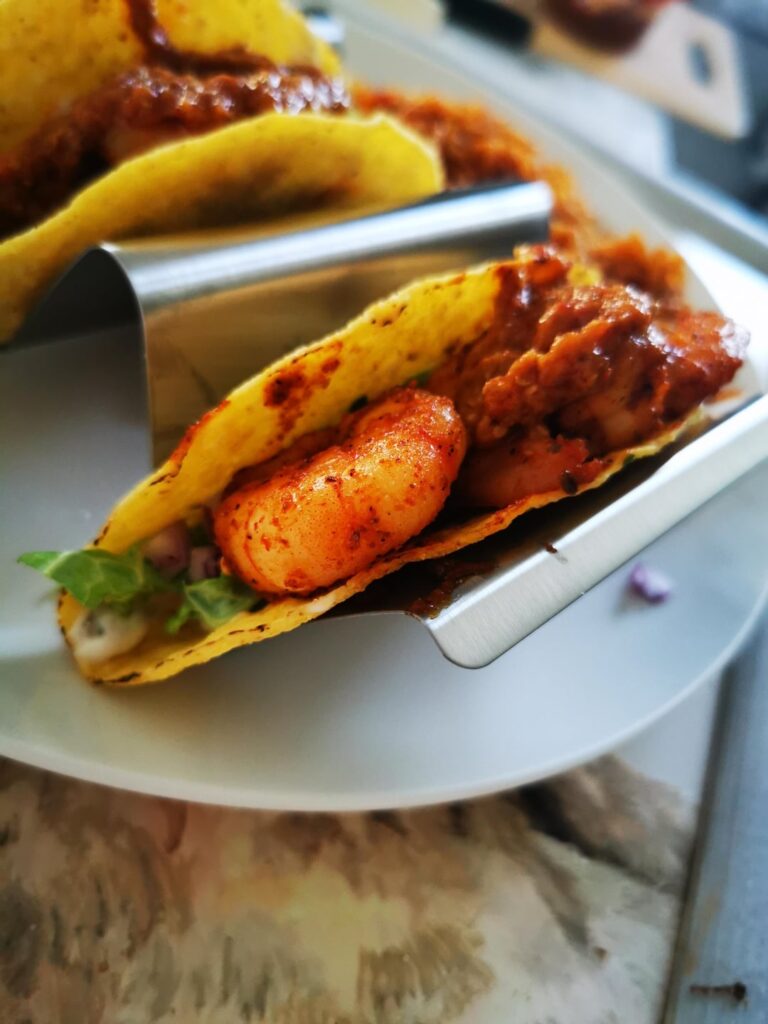[homemade] Indian Inspired Prawn Tacos