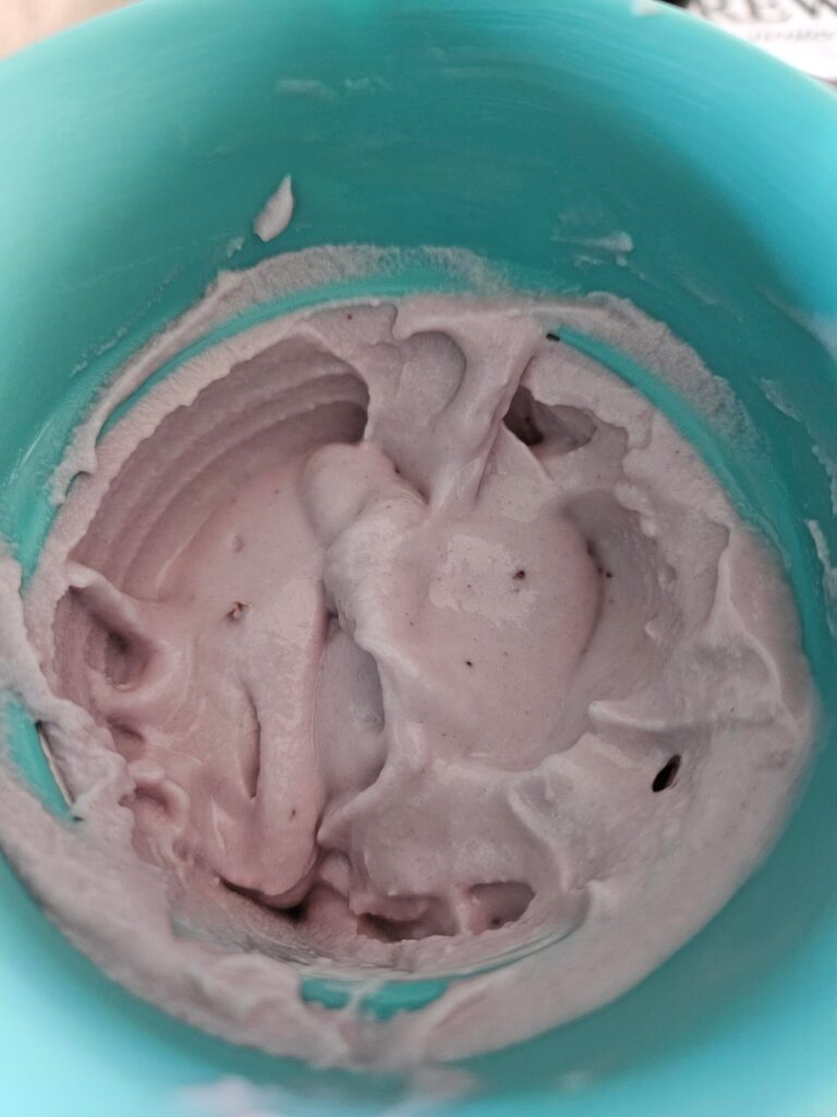 Homemade frozen yogurt