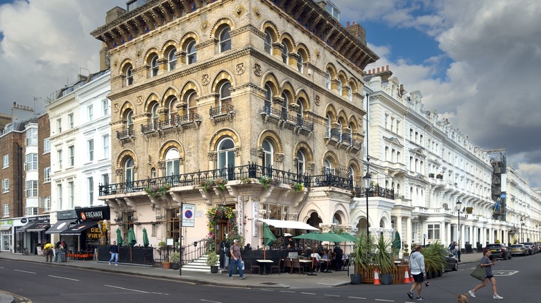 Exterior of Da Mario restaurant