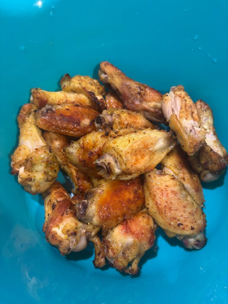 Some oven baked wings before the Lions game. Also this buffalo sauce I picked up at Aldi is absolutely unbelievable. 10/10