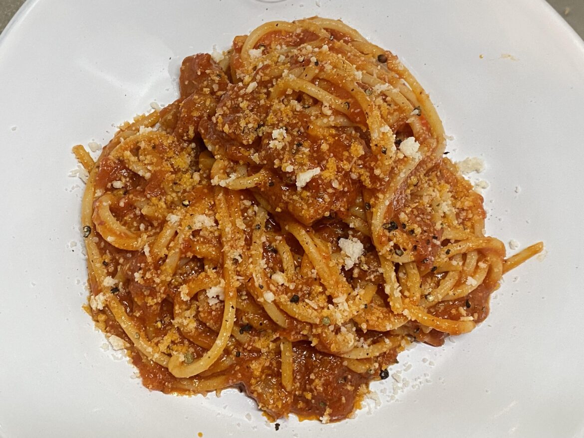 Spaghettoni all'Amatriciana