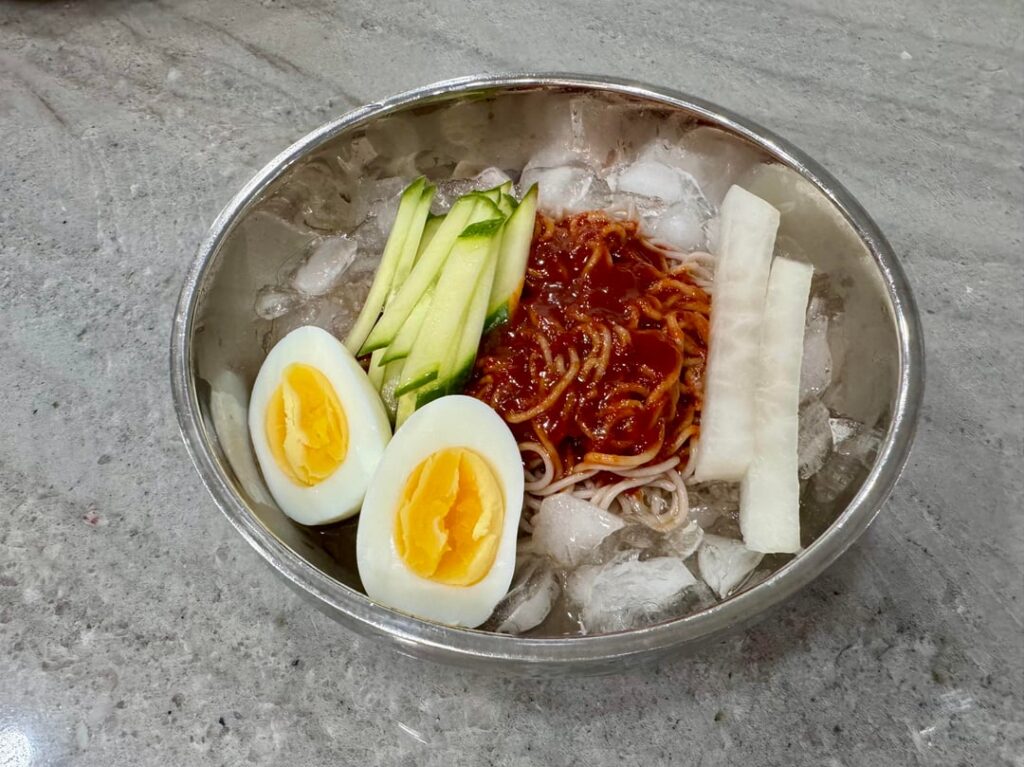 Timeline of a midnight snack