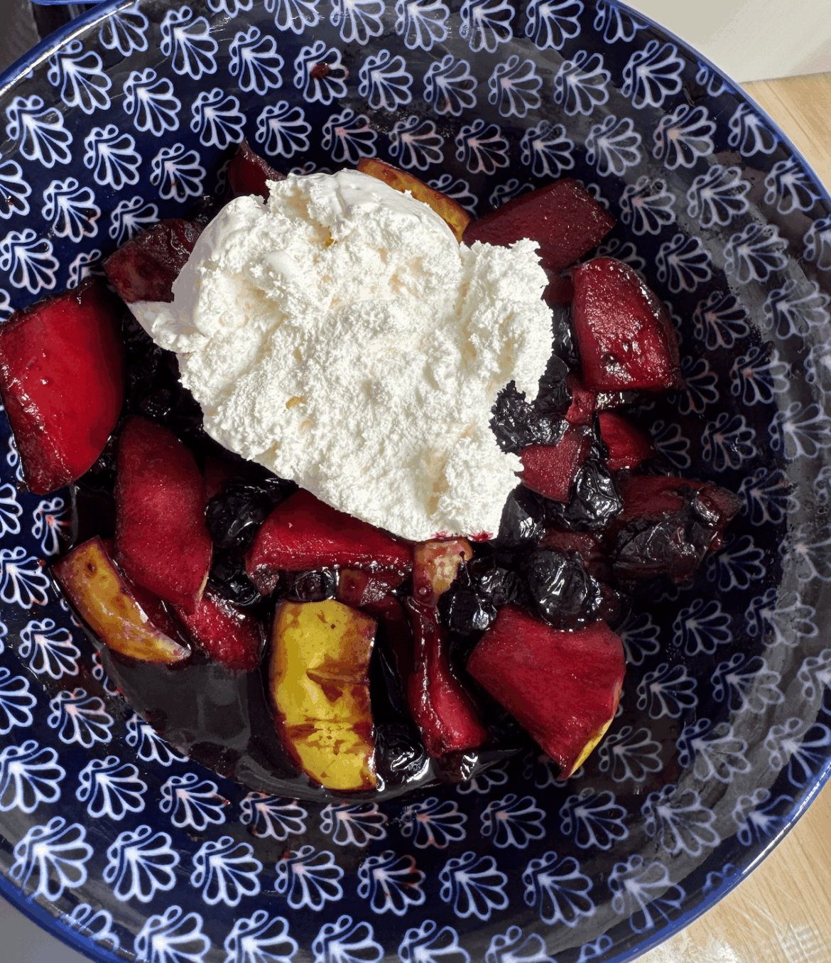 Fruit Pie fix - air fried apple and berries - 260 calories