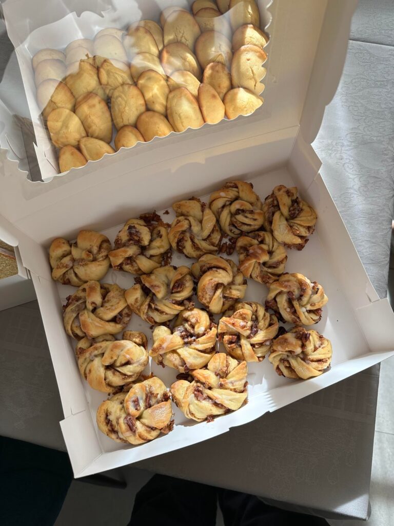 Baking vegan brioches for fall 🥹🍂